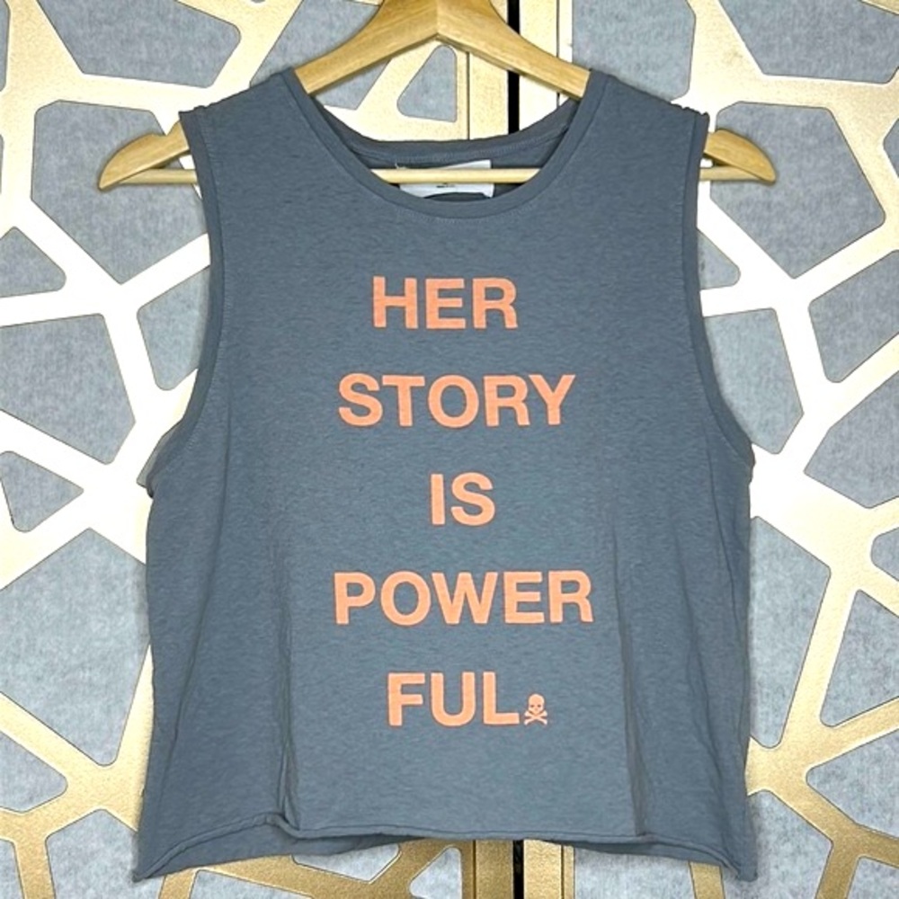 Women's History Month Renee Crop Tank Grey‎